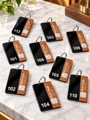 baskılı ahşap pleksi otel anahtarlığı