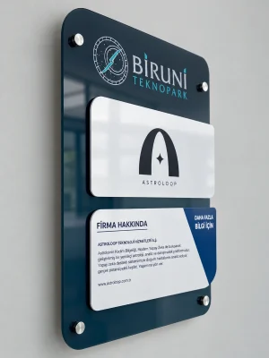 Mıknatıslı Pleksi Tabela | Değiştirilebilir Firma Panosu